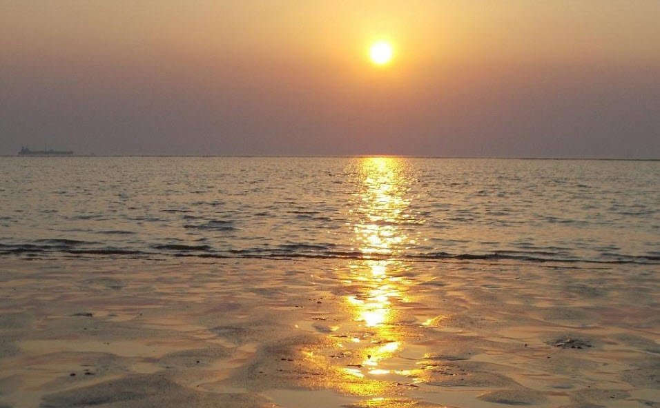Suvali Beach, Hazira, Gujarat, India